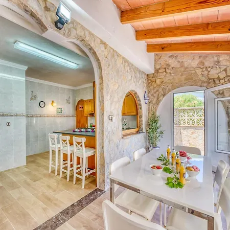 Ferienhaus Charming For 6 Guests Alcúdia