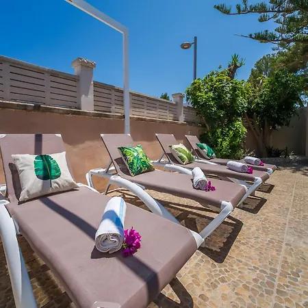 Charming For 6 Guests Alcúdia
