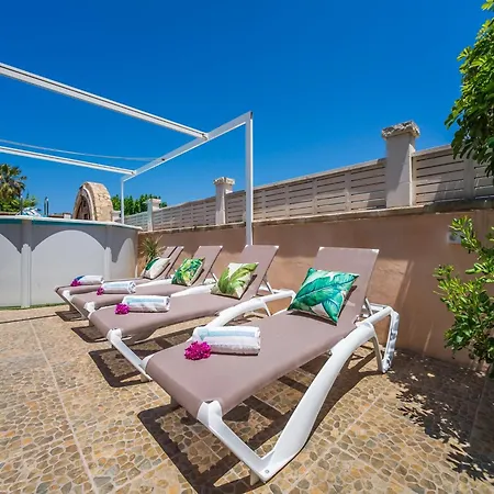Charming For 6 Guests Ferienhaus Alcúdia